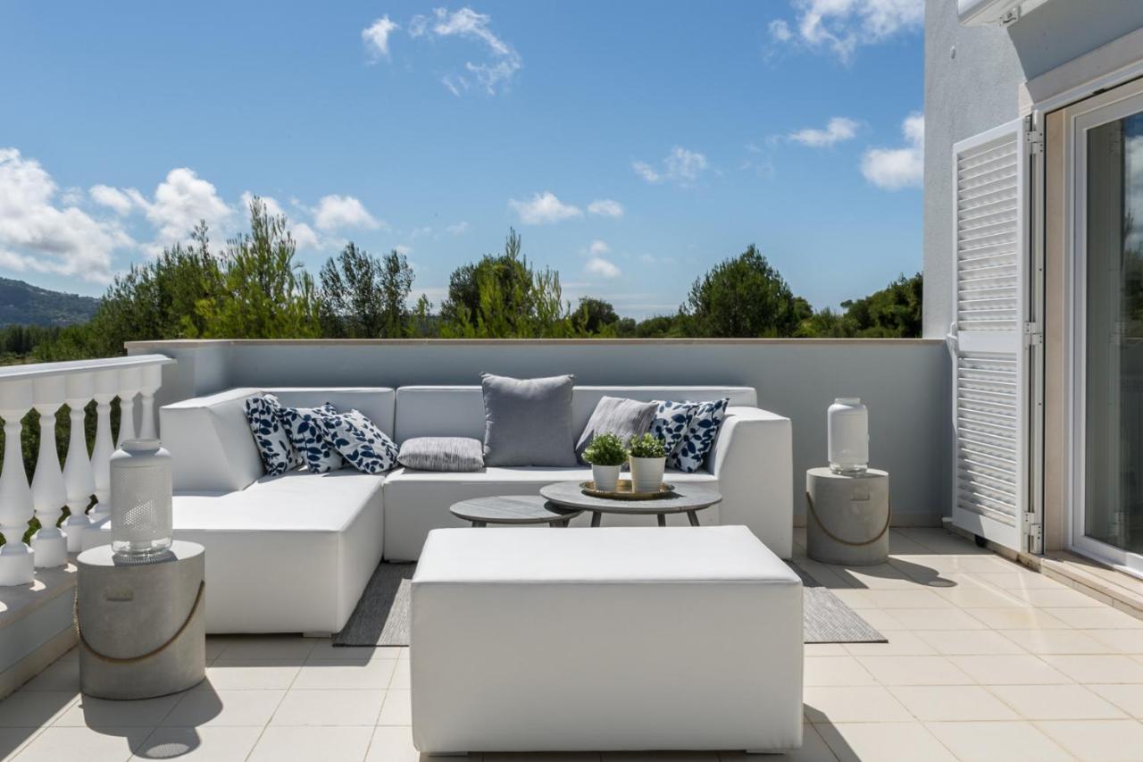 Quinta Da Serra - Luxurious Villa Sintra - Heated Pool & Jacuzzi エクステリア 写真